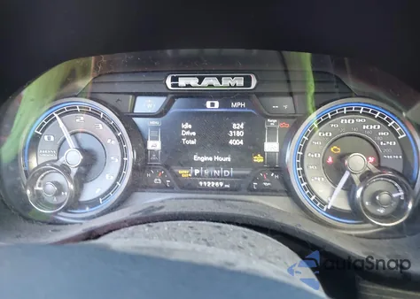 2019 Ram 1500 Limited 4X4 5'7 Box z USA, uszkodzony, nr VIN 1C6SRFHT1KN673778